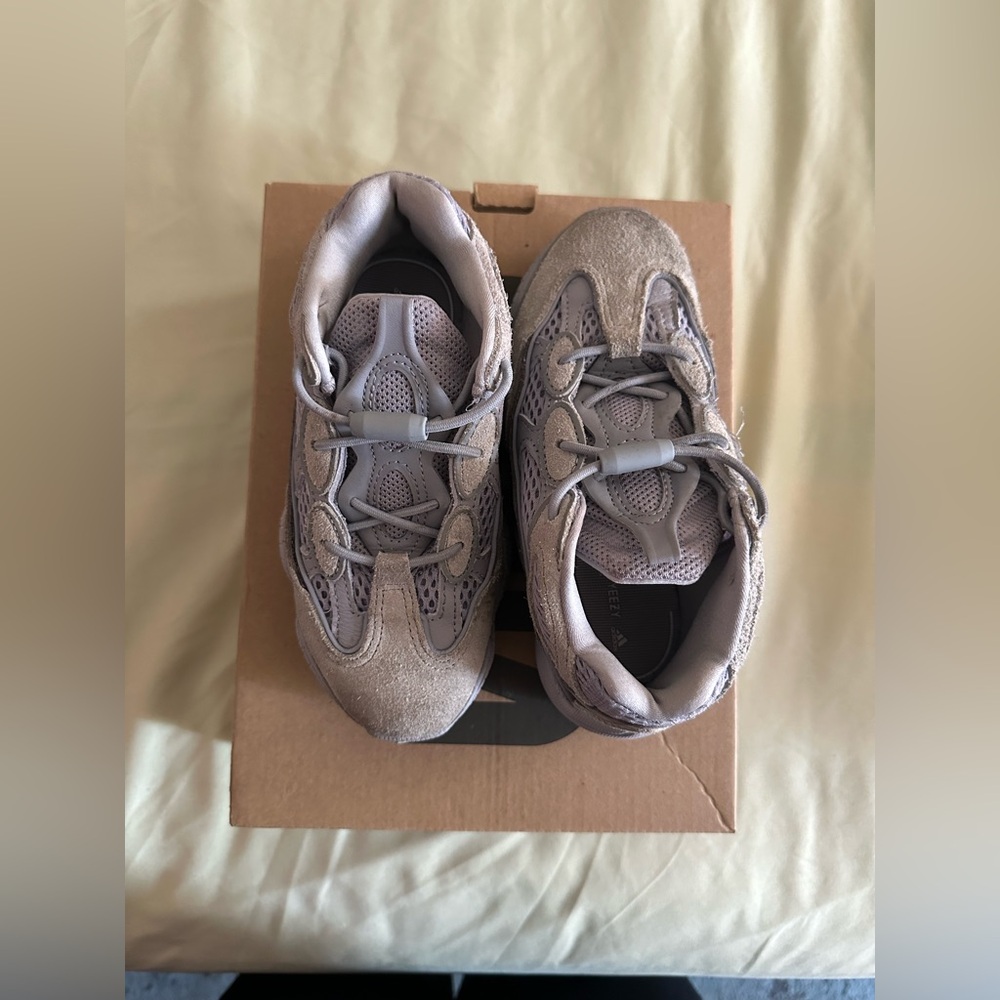 Adidas Yeezy Kids Yeezy 500 “Stone Salt" - Picture 5 of 5